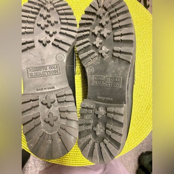 Reaction Sz. 8 BlackLeather Loafer Shoes - Picture 7 of 7